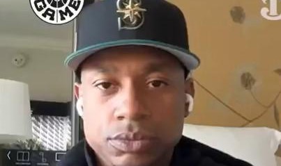 开云登录入口地址-小托马斯声援库明加：勇士像对待人质一样，快放他自己成长吧