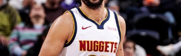 开云电子-超强输出，穆雷19中13高效砍45分2板8助2断&amp;amp;下半场28分